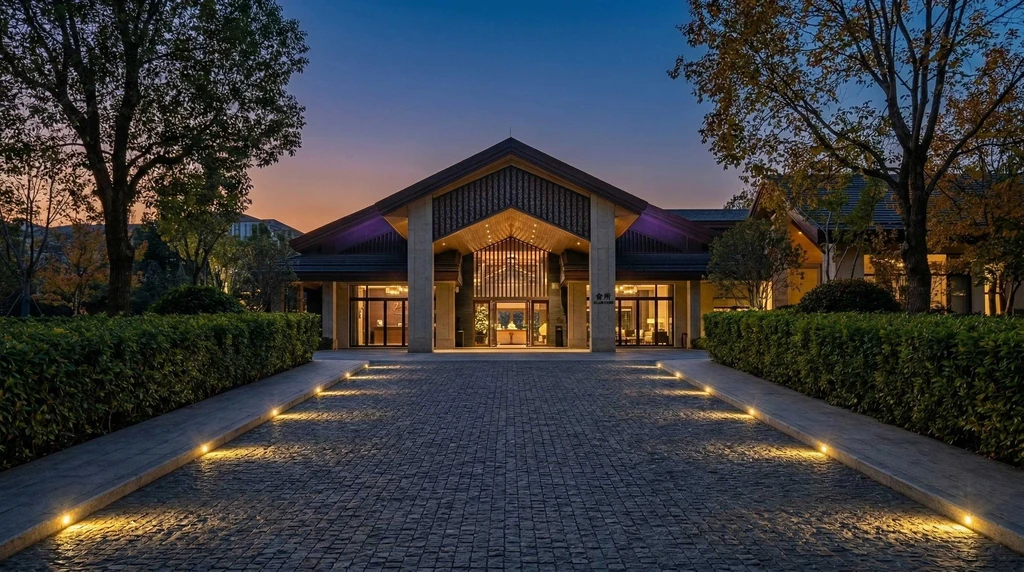 New World Hotel Landscape Lighting Project | Resort & Garden Illumination