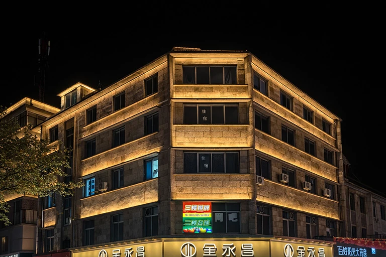 Jinyun Old Town Waterfront Renovation | Architectural Facade Lighting Project