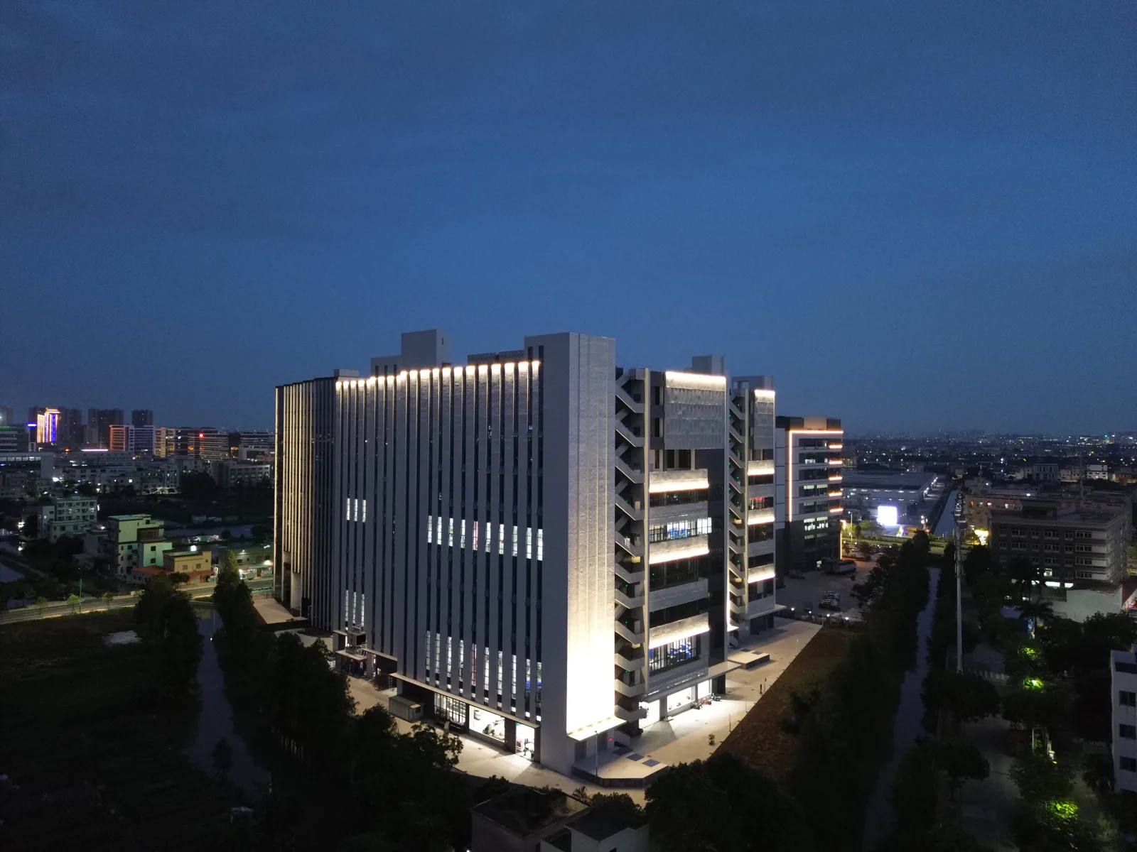 Zhongshan Airzone Industrial Park Architectural Nightscape Lighting Project