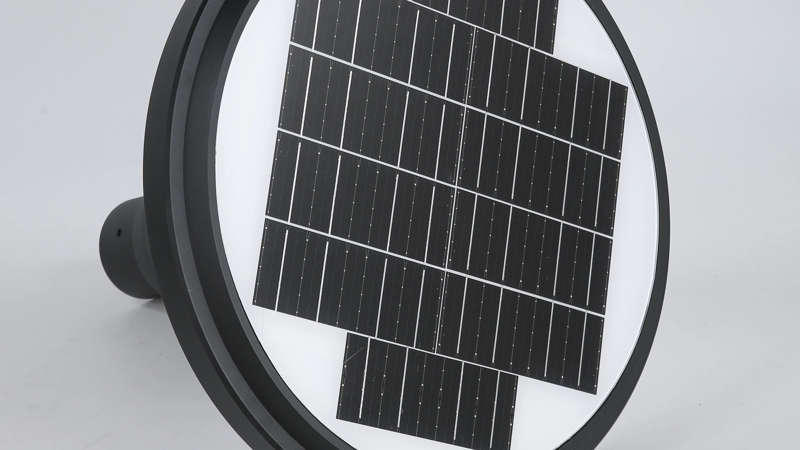 SGL-001 monocrystalline solar panel disc top view