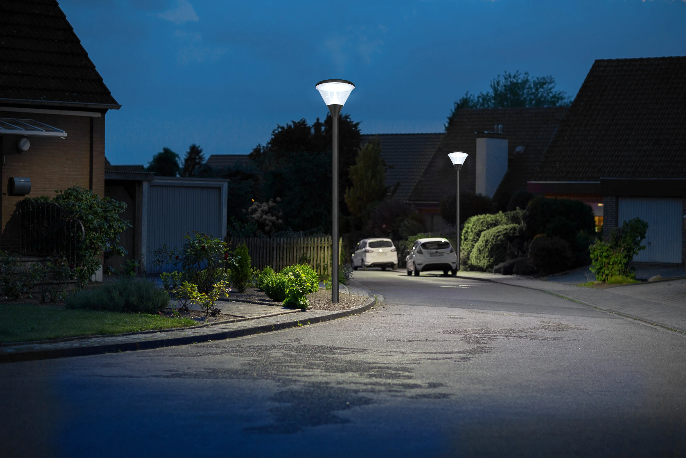 SGL-006 illuminating residential community street and driveways