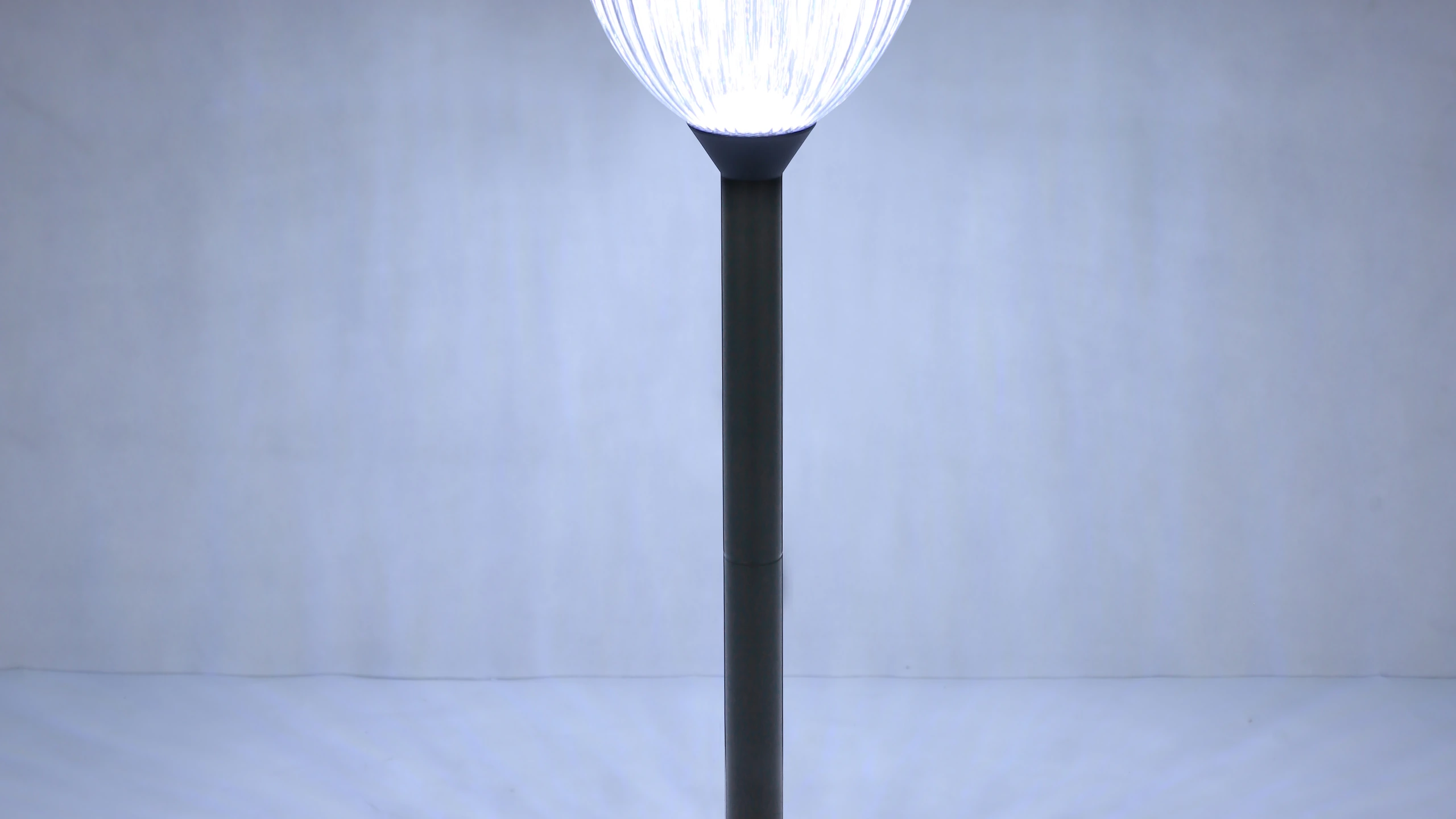 SLL-0705 daylight white 6000K commercial pathway lighting distribution