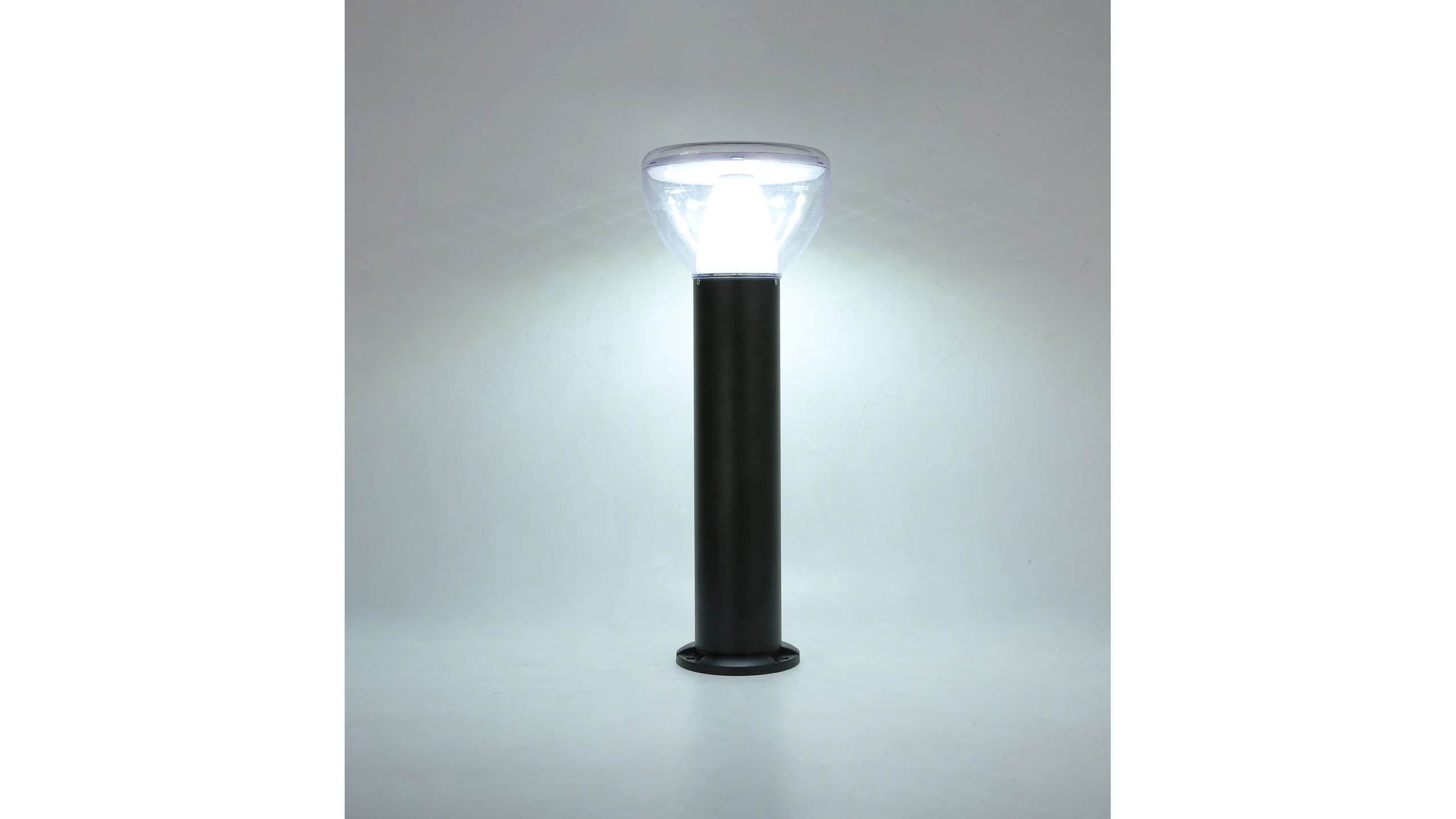 SLL-3006 illuminated 6500K daylight white 360-degree radial pathway distribution