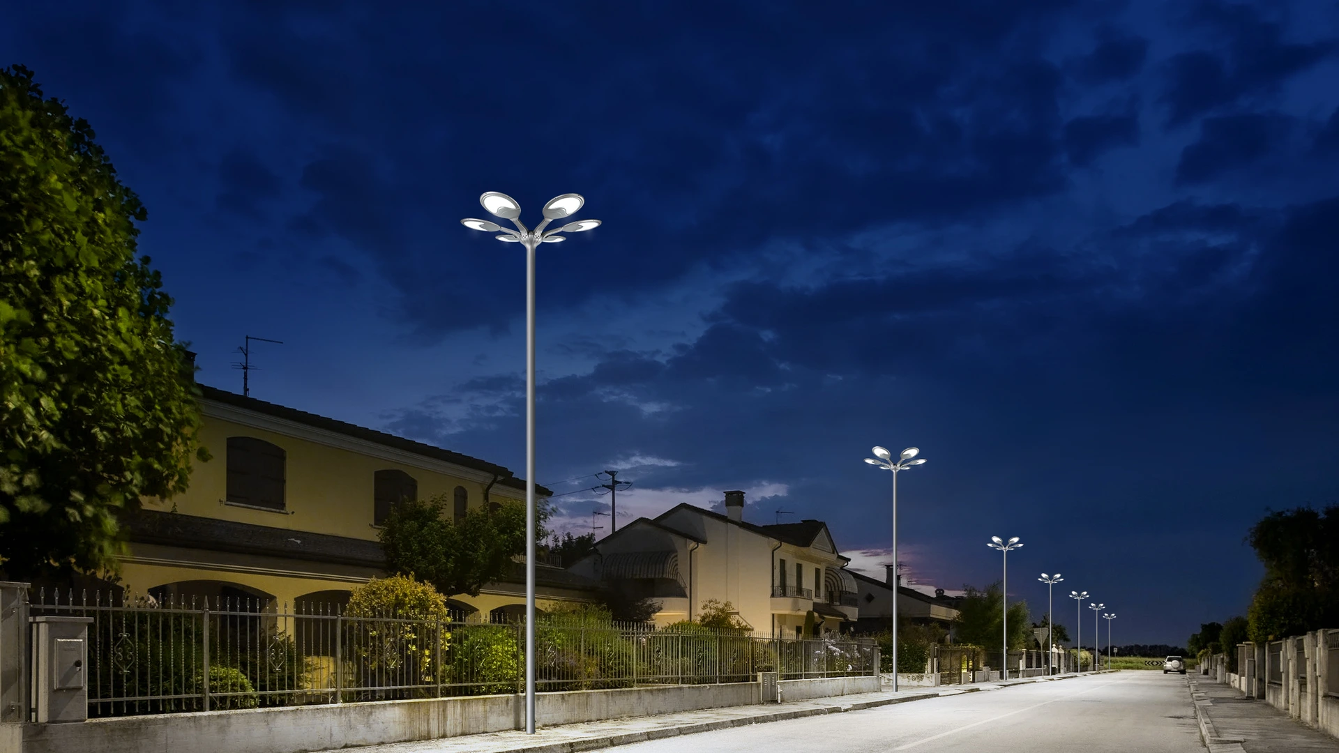 SSL-5109 commercial waterfront promenade commercial application