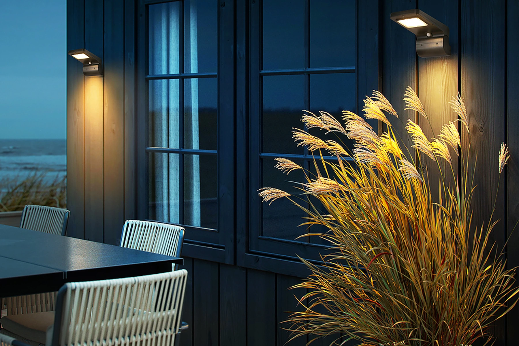 SWL-1006 bird wall sconces illuminating seaside terrace dining deck