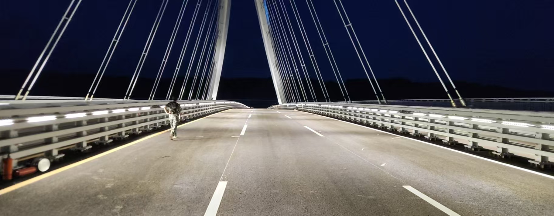 LWW-GRB-W55 anti-glare bridge barrier lights, Mianyang Sichuan