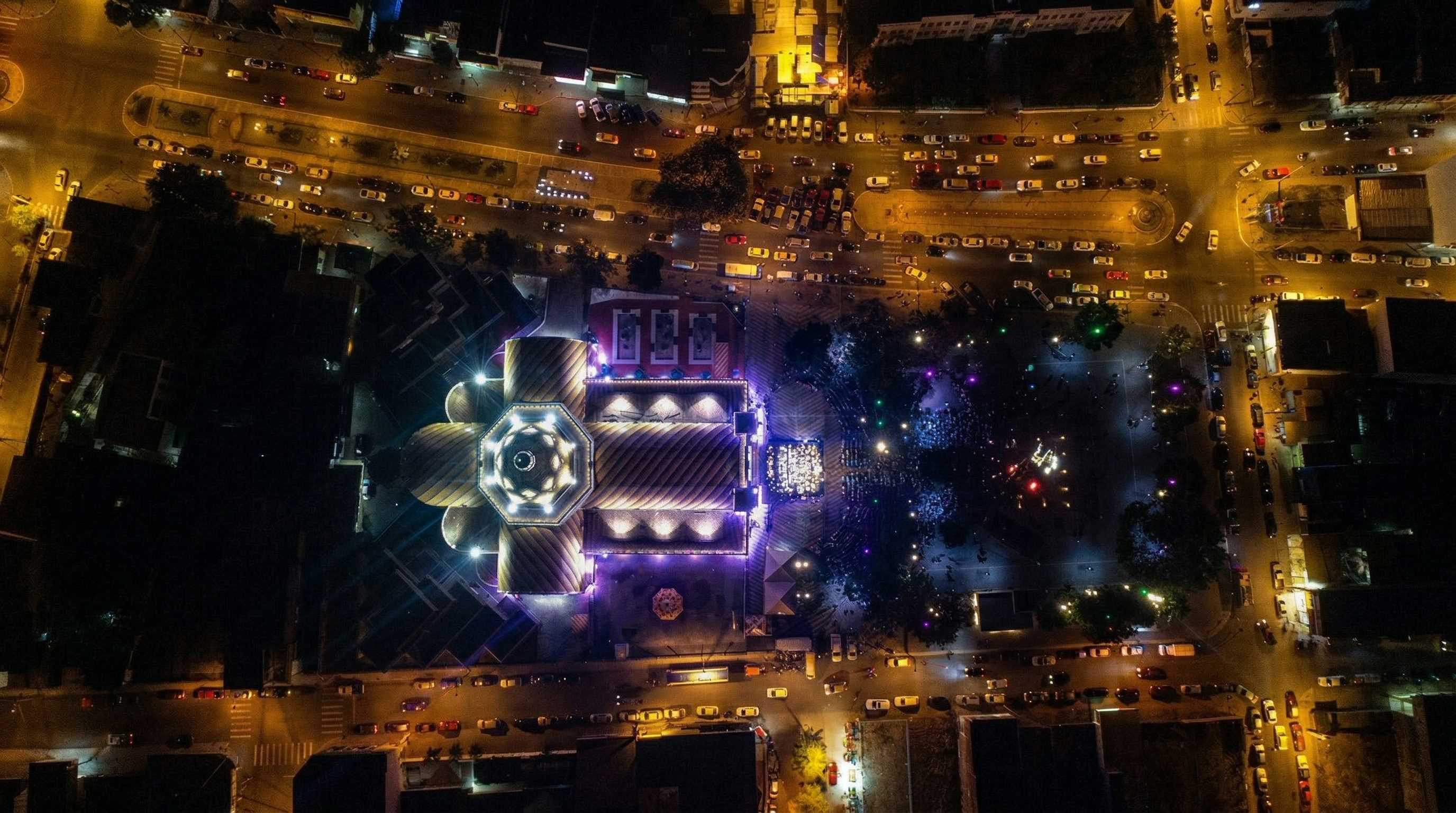 Urban night illumination turning Portoviejo Cathedral into a glowing landmark