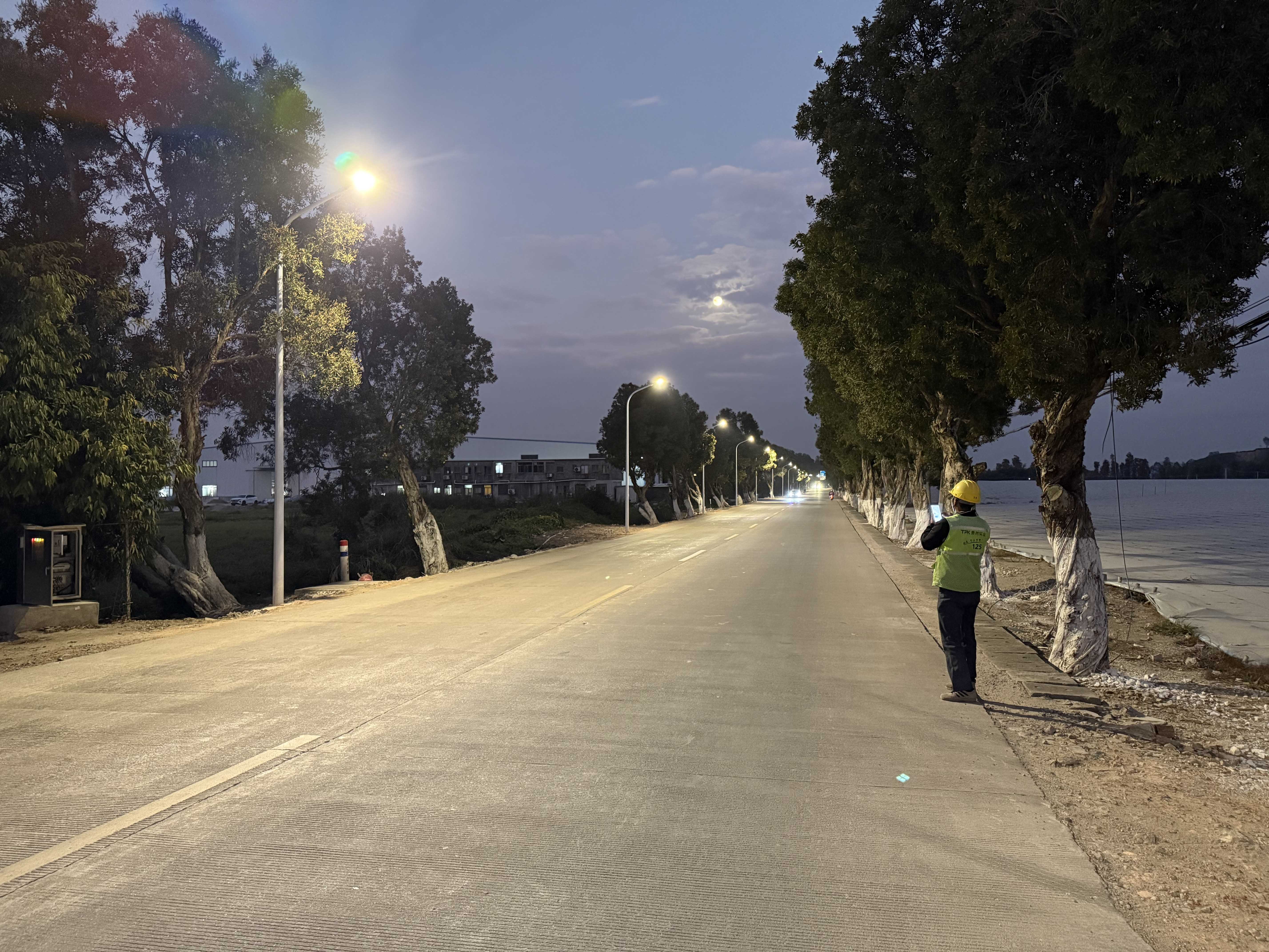 Road lamp project of Nanlang Village, Gujing Town, with TPK LED road lamps