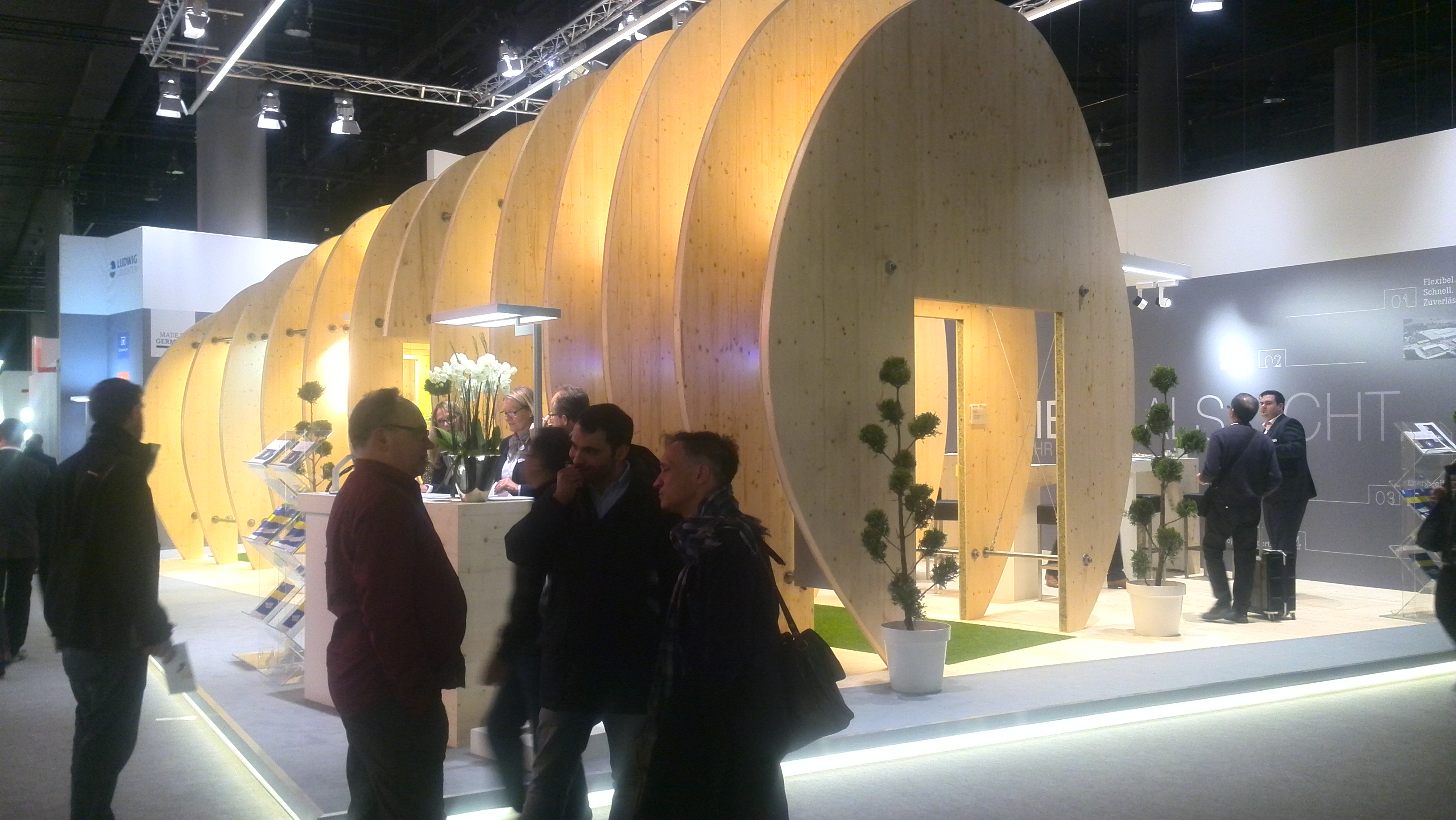 Outdoor luminaires on display in Frankfurt.
