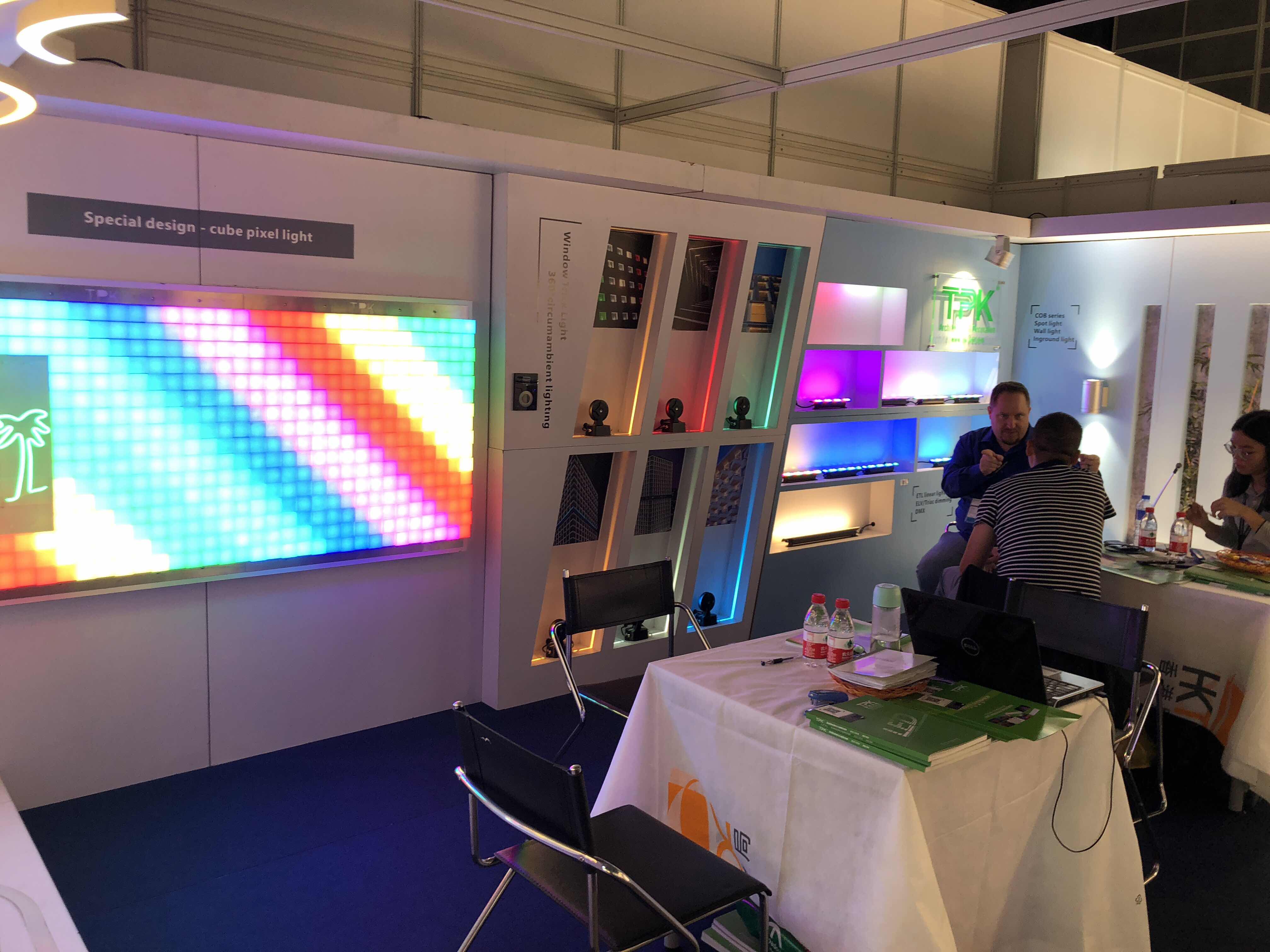 TPK Lighting booth at the 2019 HKTDC Autumn Lighting Fair.